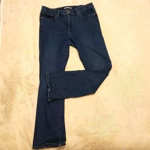 Levi Strauss women's stretchy jeans